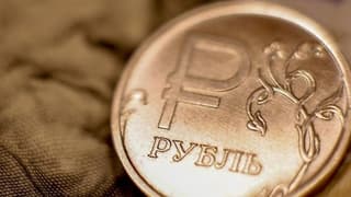 Rusya altın ve döviz satışına yeniden başlıyor