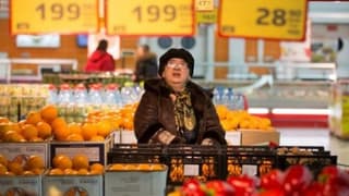 Rusya'da vatandaşlar bazı temel gıda ürünlerine erişmekte zorlanıyor