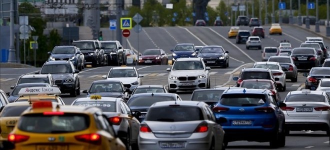 Rusya'da yeni otomobil satışlarında keskin düşüş