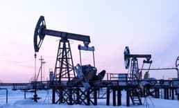 Rusya'dan petrol ihracatı tamamen kesilirse petrol fiyatları 130 dolara çıkabilir