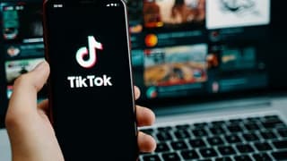 Rusya'dan Twitch, TikTok, Pinterest ve Wikipedia'ya para cezası