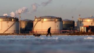 Rusya'nın petrol ve gaz gelirlerinde keskin düşüş