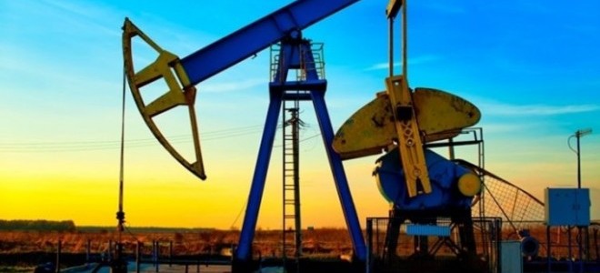 Rusya’nın üretim kısıtlaması çağrısıyla petrol fiyatları yükseldi