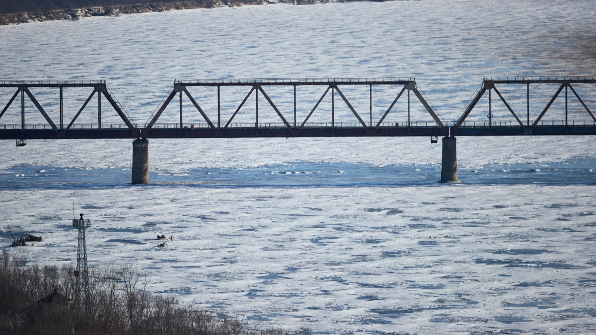Rusya ve Kuzey Kore arasında tarihi köprü açıldı