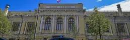 Rusya yurt dışına para transferine yönelik kısıtlamaları uzattı