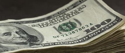 S&P'nin Not İndirimi Sonrası Dolar 4.16, Euro da 4.99 Lirada