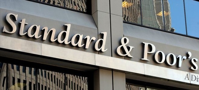 S&P Türkiye'nin kredi notunu düşürdü