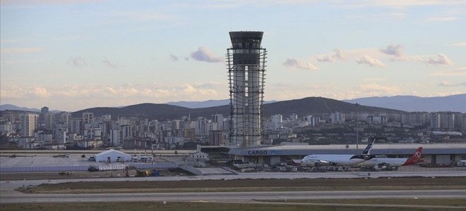 Sabiha Gökçen Havalimanı'nın 2'nci pisti açıldı