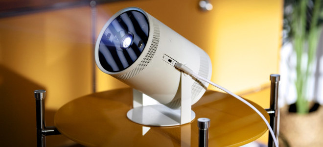 Samsung yapay zeka destekli yeni projektörünü tanıttı