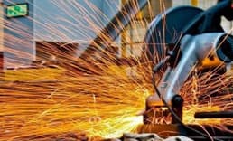 Sanayi üretimi Eylül’de beklentiyi aştı