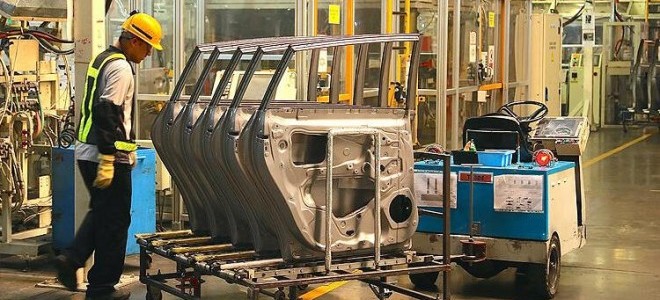 Sanayi üretiminde dipten dönüş yaşandı, haziranda yükseliş bekleniyor