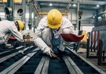 Sanayide çalışanların kişi başına üretimi yüzde 3,4 geriledi