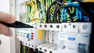 Şanlıurfa'da bir haftada 946 kaçak elektrik bağlantısı tespit etti