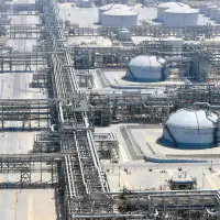 Saudi Aramco gaz birimini halka arza hazırlıyor