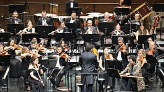 Şef Giuseppe Mengoli ve piyanist Cem Babacan AKM sahnesinde