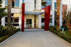 Seferihisar Belediye Başkanı Yetişkin tutuklandı
