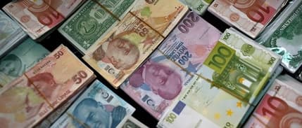 Serbest piyasada döviz açılış fiyatları