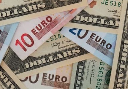 Serbest piyasada döviz açılış fiyatları