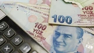 Serbest piyasada döviz açılış fiyatları