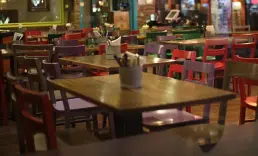 Servis ücreti alan restorana 274 bin liralık ceza
