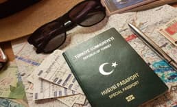 Seyahat acenteleri için yeşil pasaport talebi