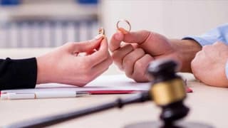 SGK hileli boşananları takibe aldı: Ödemeler faiziyle geri alınacak