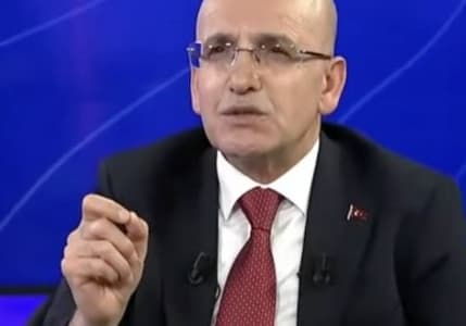 Şimşek: ''KKM azalarak bitiyor. Vergide ana para indirimi mümkün değil''