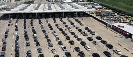 Sınır kapılarında trafik düzeni baştan aşağı yenilendi