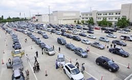 Sınır kapılarında yaya geçişi tekrar başlıyor