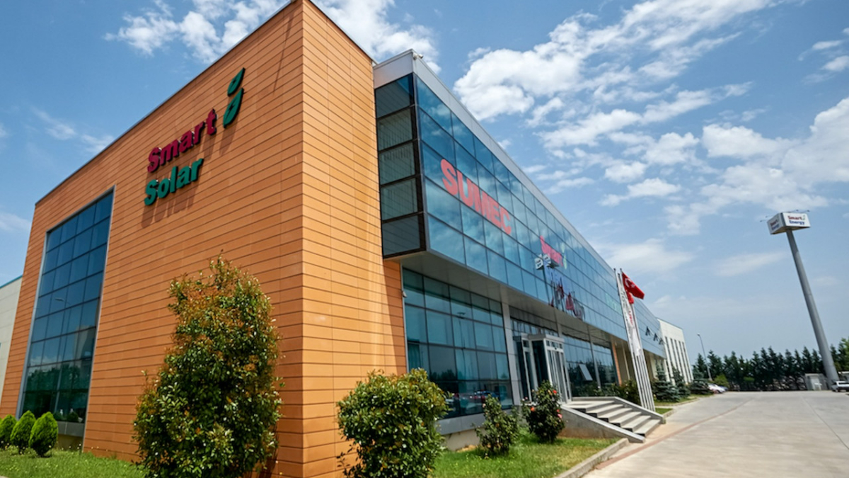 Smart Güneş Enerjisi 4 milyar TL'lik anlaşmaya imza attı