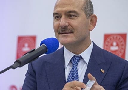 Soylu: Bankalarda yeni kimlik olmadan işlem yapılamayacak