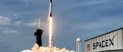 SpaceX dünyanın en değerli 5. şirketi oldu