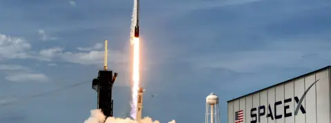 SpaceX dünyanın en değerli 5. şirketi oldu