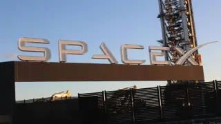 SpaceX ilk kez halka arz fiyatının altına geriledi