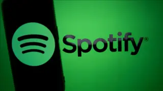 Spotify kullanıcısı 777 milyon, premium abone sayısı 300 milyona ulaştı