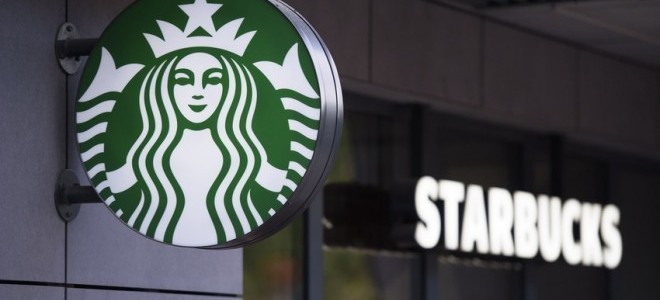 Starbucks'ın satışları son çeyrekte düşüşünü sürdürdü
