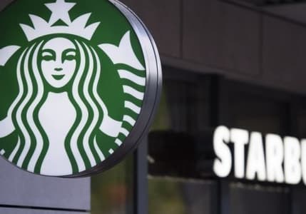 Starbucks'ın satışları son çeyrekte düşüşünü sürdürdü