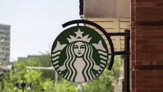 Starbucks, Rusya'daki tüm ticari faaliyetlerini askıya aldı