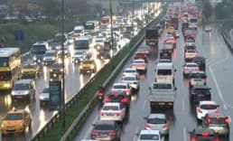 Şubat ayında trafiğe kayıtlı araç sayısı 26 milyonu aştı