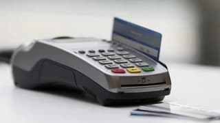 Şubatta kartlı ödemelerin toplam hacmi 1 trilyon lirayı aştı