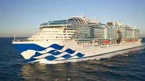 Sun Princess 4 bin yolcusuyla Kuşadası'na ilk seferini yaptı