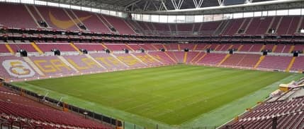 Süper Lig'de şampiyonluk yarışı devam ederken, 4 büyüklerin bilançoları da zararda yarıştı