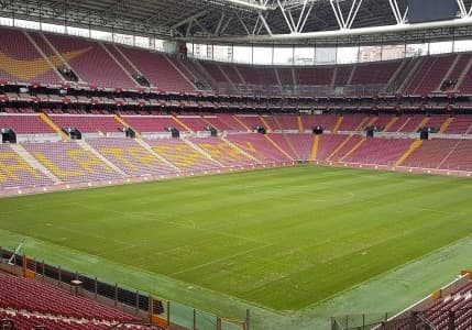 Süper Lig'de şampiyonluk yarışı devam ederken, 4 büyüklerin bilançoları da zararda yarıştı