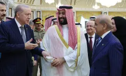 Suudi Arabistan, Türkiye ve Pakistan’ı acil toplantıya çağırdı