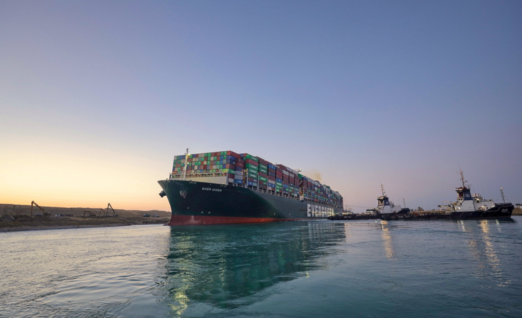 Süveyş Kanalı gelirlerinde Gazze ateşkesiyle artış başladı