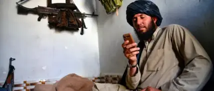 Taliban'dan akıllı telefon kararı: 