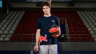 Tarık Biberovic Türkiye'nin ilk Red Bull basketbol elçisi oldu