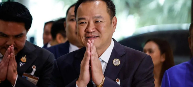 Tayland’da Anutin Charnvirakul dönemi başlıyor