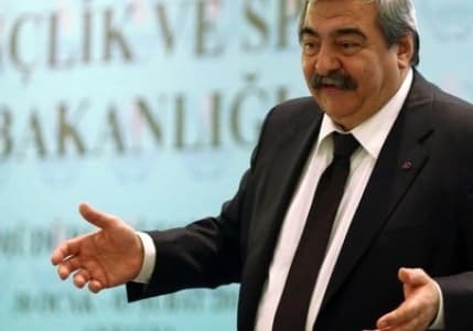 "Tekstil sektörü zor günlerden geçiyor"