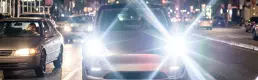 Tesla, aşırı parlak farlar nedeniyle 20 bin aracını geri çağırıyor